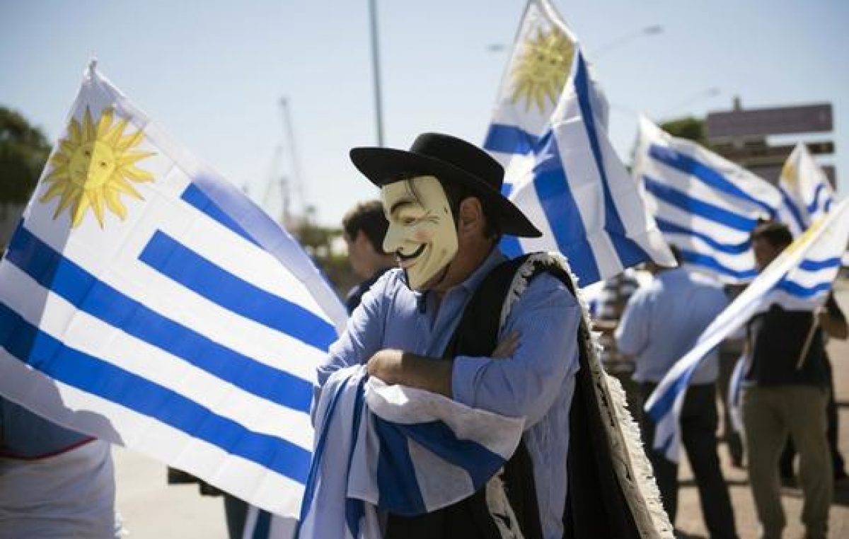 Productores agrarios protestan por altos costos en Uruguay