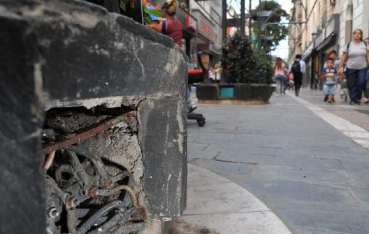 La reparación de la peatonal de Córdoba, el disgusto de los comerciantes