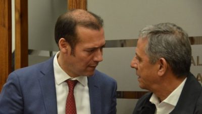 El intendente de Neuquén demandará en el TSJ a Gutiérrez por las regalías