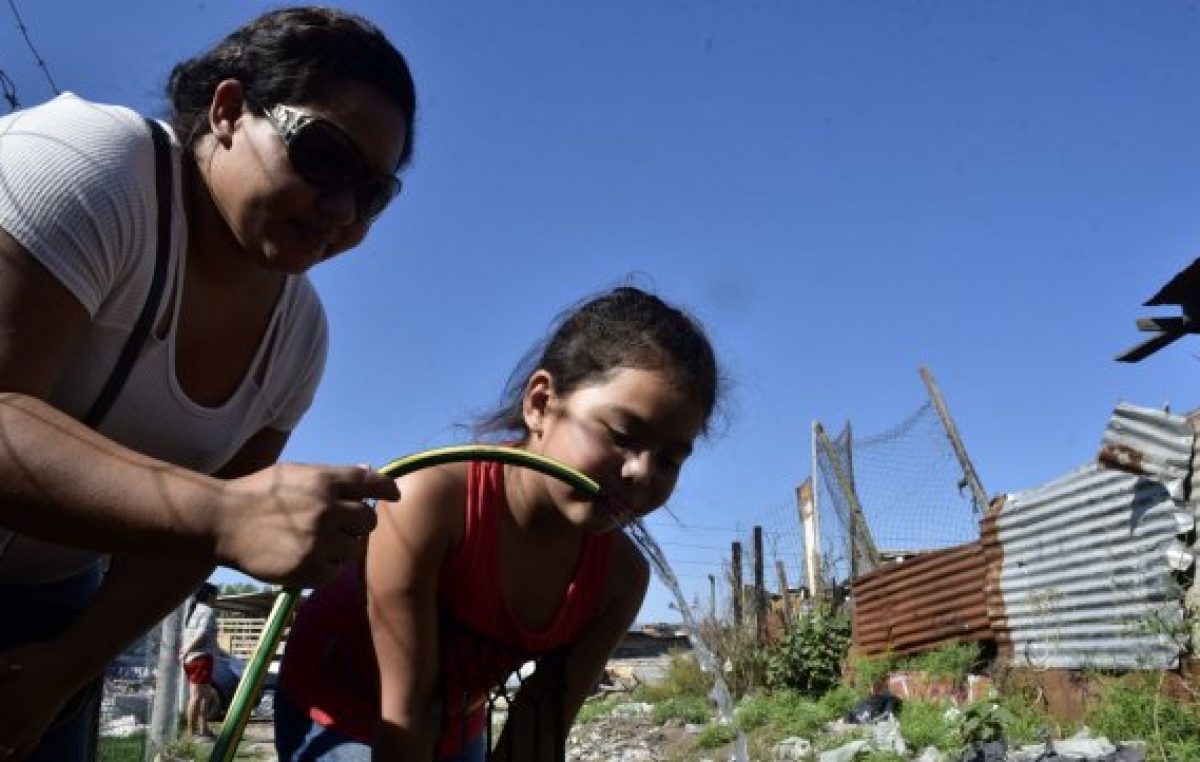 Una veintena de barrios de Rosario no tiene garantizado el derecho al agua