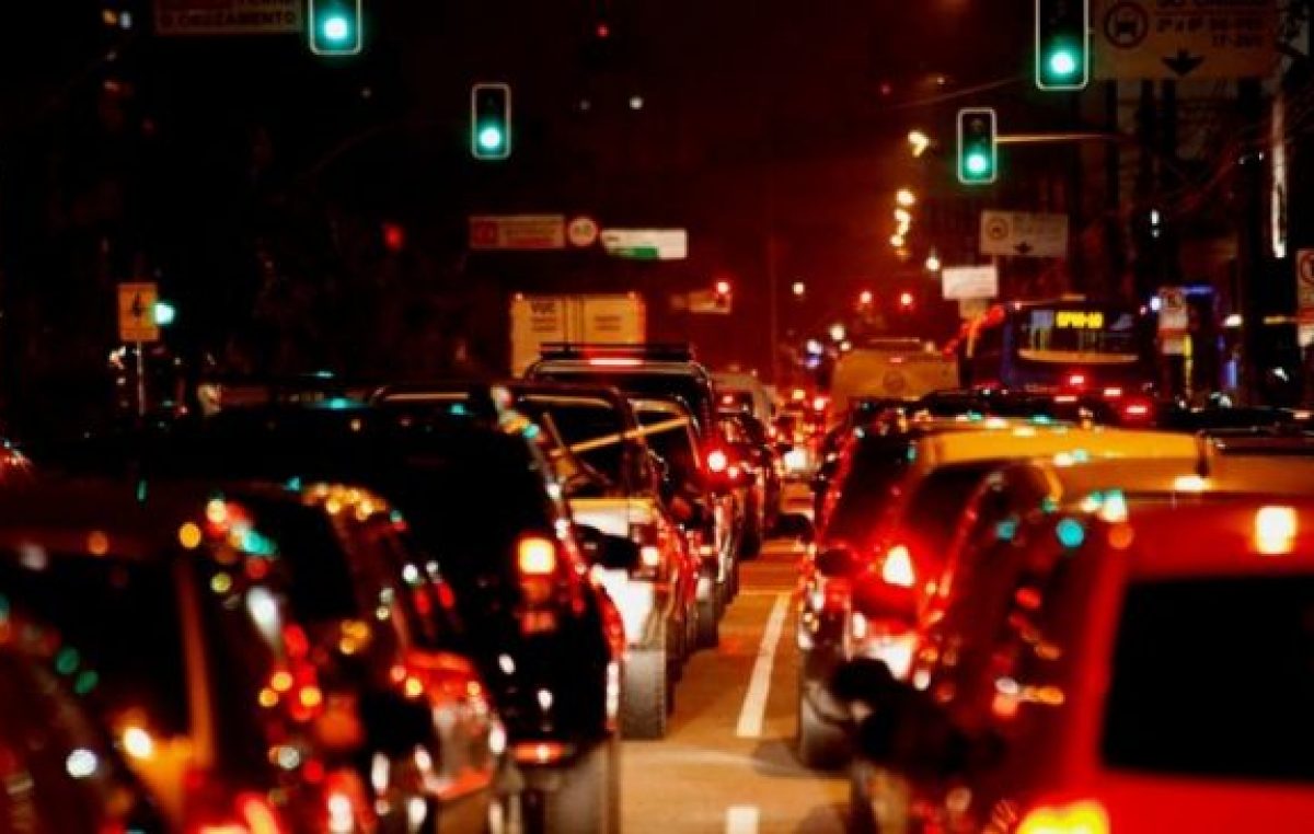 Las principales ciudades desalientan el ingreso de vehículos particulares al centro