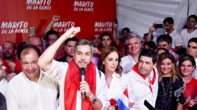 Candidato Abdo insta a dejar legado educativo para bono demográfico paraguayo