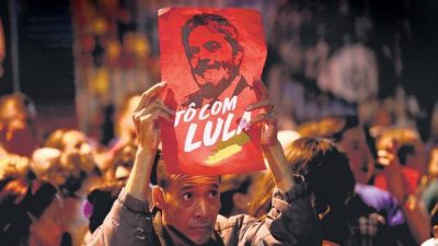 El juez Moro ordenó el arresto exprés de Lula