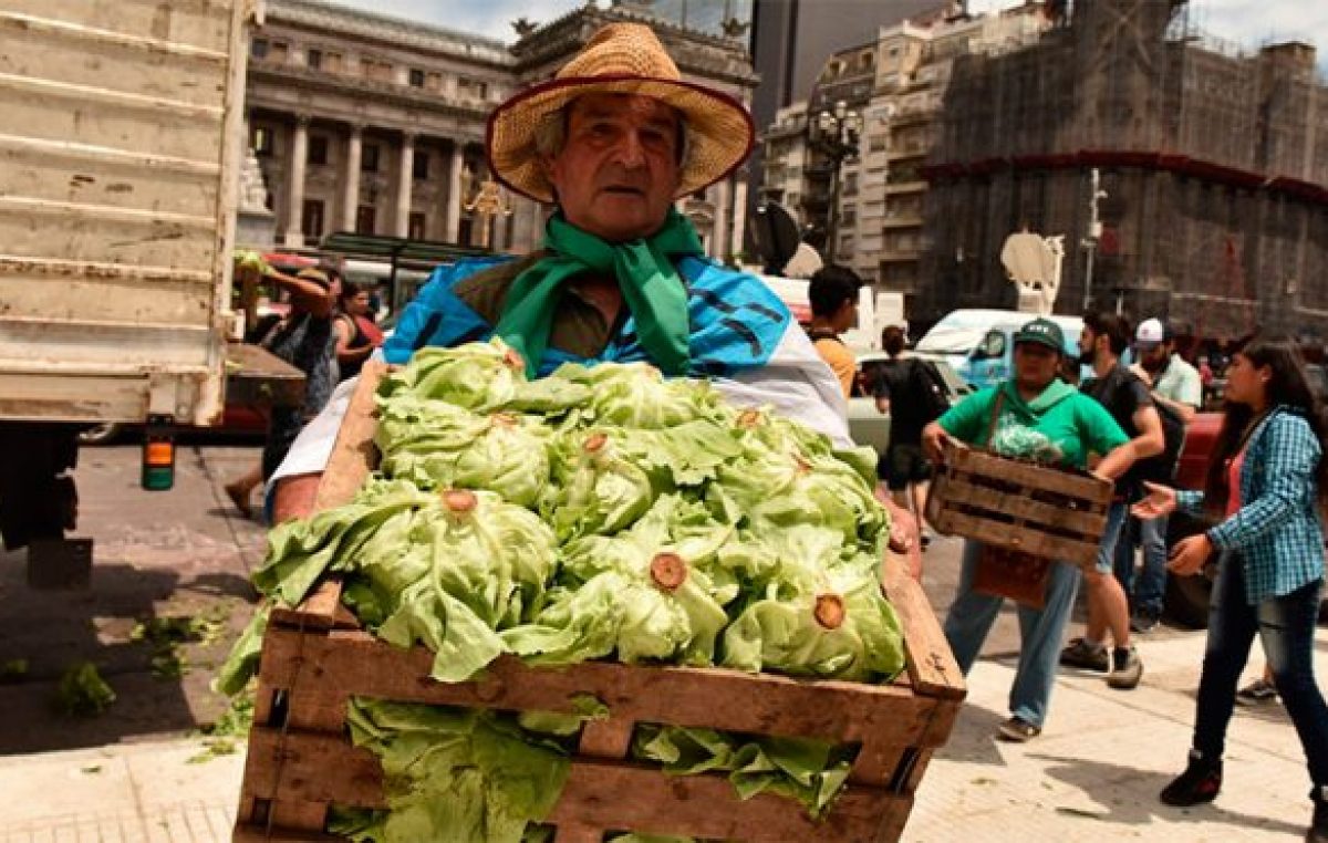 Productores harán un nuevo «verdurazo» con acampe frente al Congreso