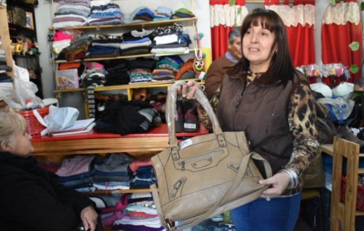 Río Cuarto: Crece la compra de ropa usada ante el aumento de los precios