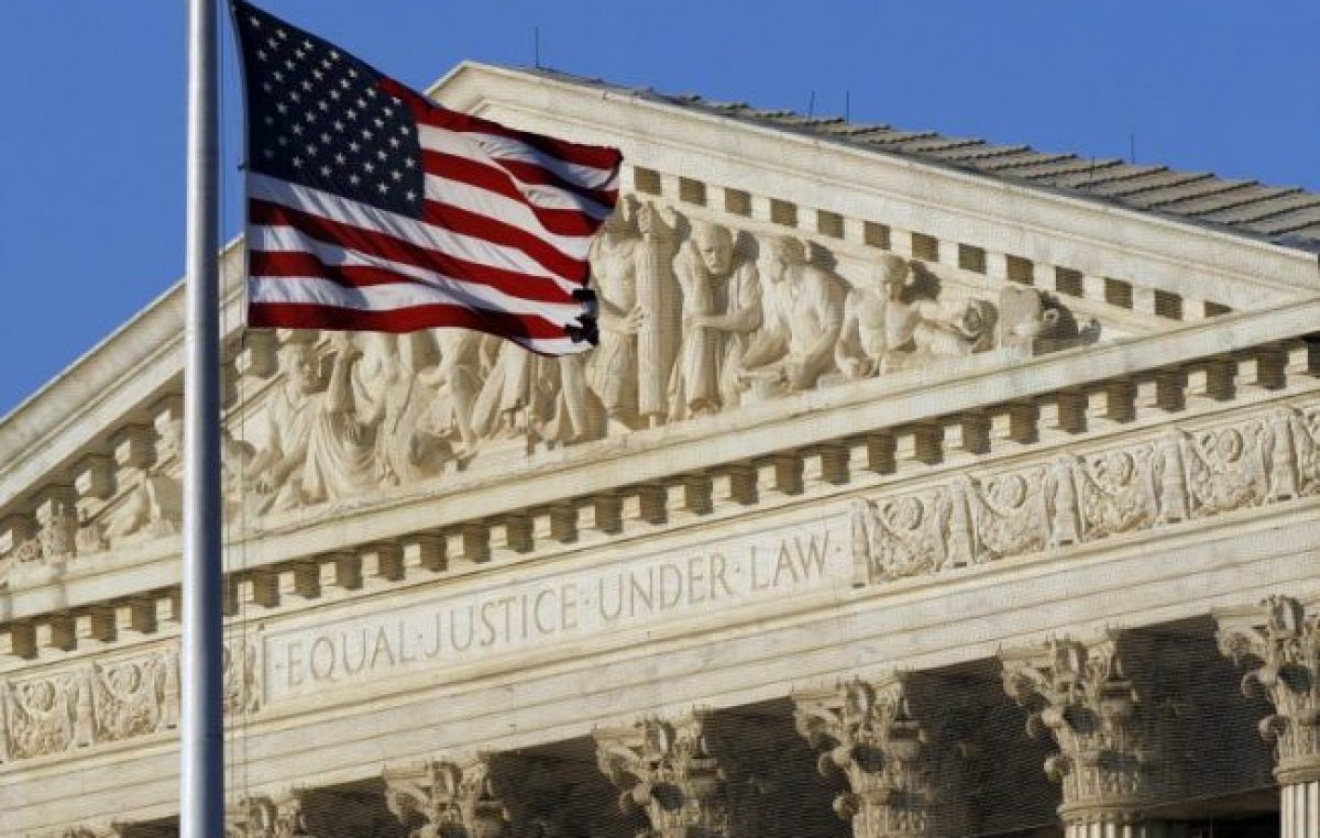 La Corte Suprema de Estados Unidos emitió un fallo histórico contra los sindicatos del país
