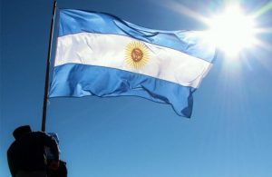 Fein destacó la gesta de Belgrano por la “independencia”