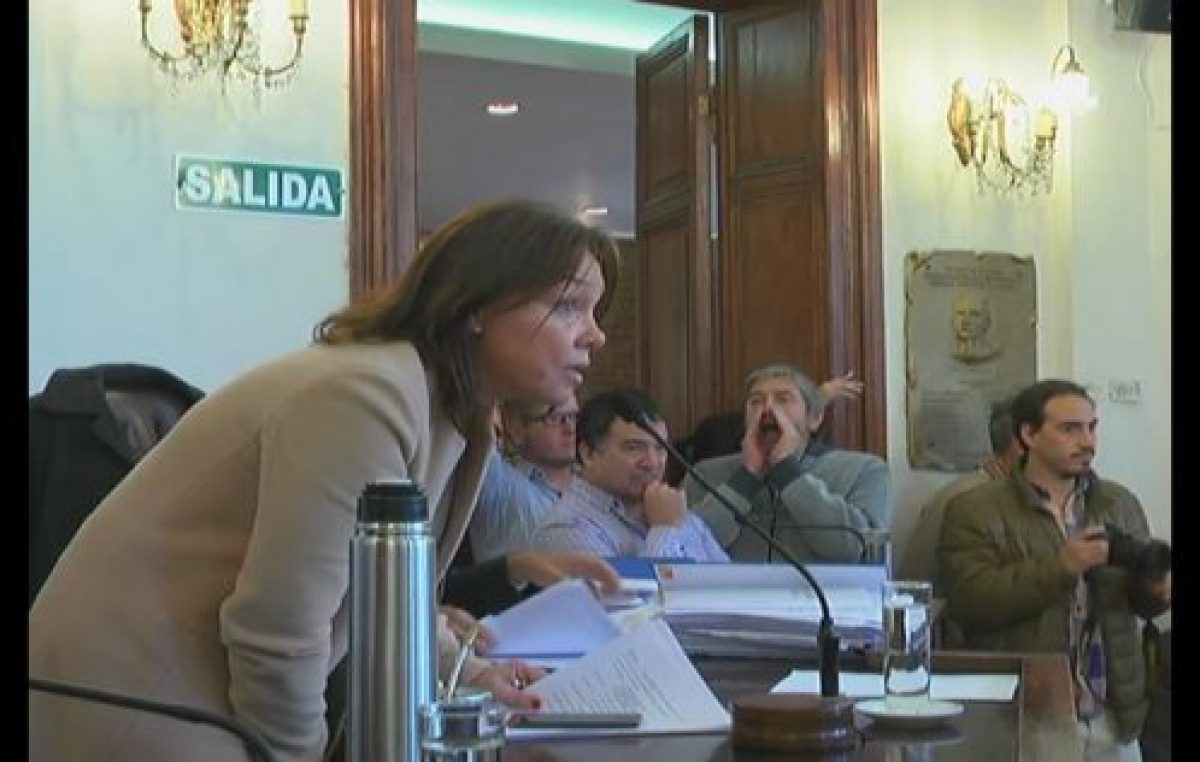 La Viceintendenta de Paraná denunció penalmente al Secretario de Medios del Municipio 