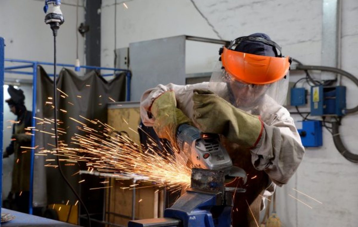 Industriales bonaerenses aseguran que se perdieron 25 mil empleos