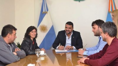 Por primera vez, se firmó un convenio de madrinazgo de un espacio verde de Ushuaia