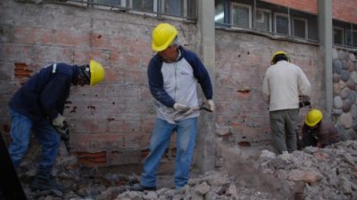 Cuánto destinó el Gobierno para obras escolares en el Gran Mendoza
