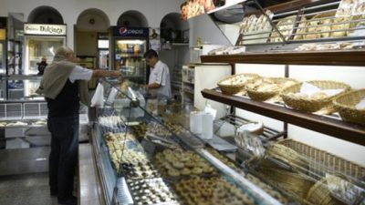Se viene otra suba del pan y más crisis para las panaderías rosarinas
