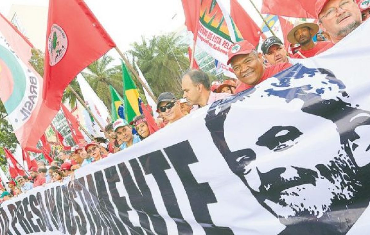 Brasil revierte la ofensiva derechista