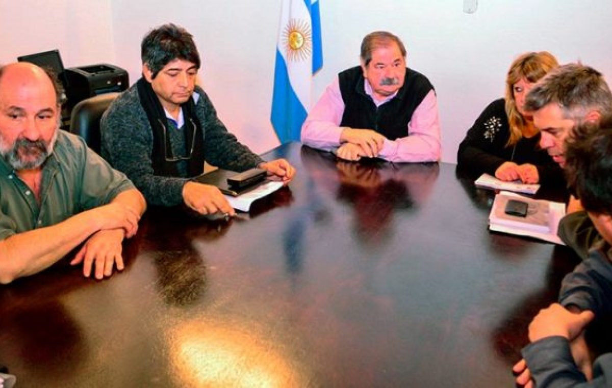 Los gremios municipales de Paraná firmaron el acuerdo salarial con la Comuna