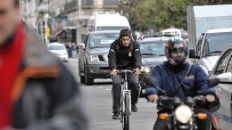 En Bahía Blanca cada familia gasta un cuarto de sus ingresos en transporte