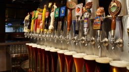 Se cae el plan de Esteban Bullrich: bajó cerca de 40% el consumo de cerveza artesanal