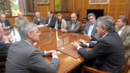 Lechería en terapia intensiva: desilusión de tamberos tras nueva reunión con Gobierno