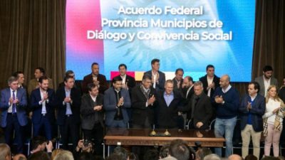 Apenas 24 intendentes cordobeses no firmaron el pacto fiscal provincial