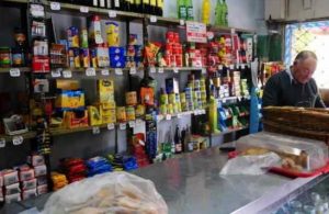 Alimentos: las subas en Rosario duplican el salario promedio