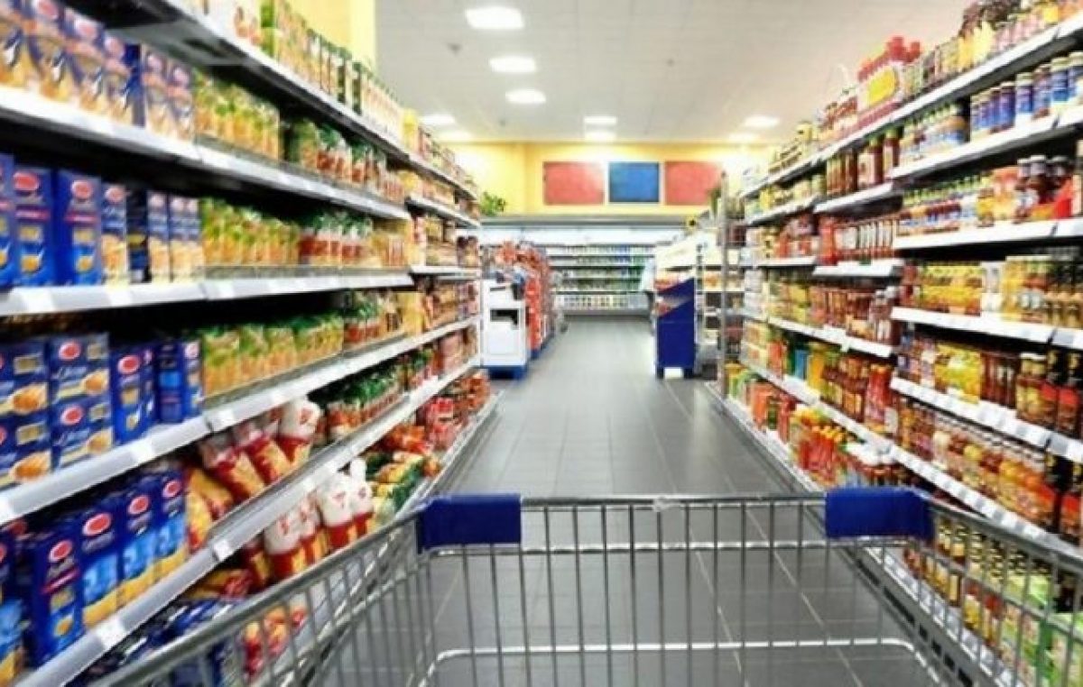 Privados advierten sobre una fuerte caída del consumo por la inflación y los tarifazos