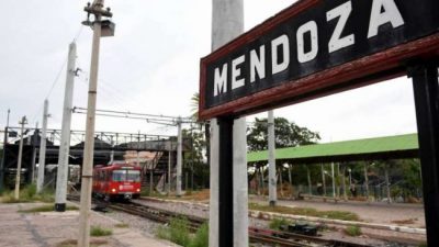 Capital firmó el convenio para avanzar con Estación Mendoza