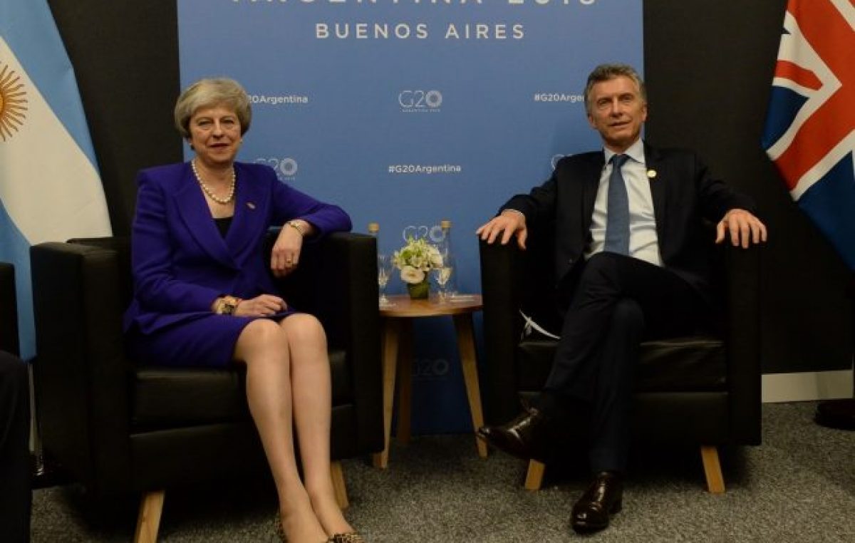 La soberanía por Malvinas ausente en el diálogo entre Macri y Theresa May
