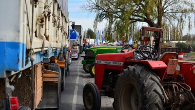 Reclamo a Macri:”camionetazo chacarero” a Villa La Angostura