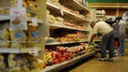 Una familia rosarina necesitó $41 mil para cubrir los gastos del hogar