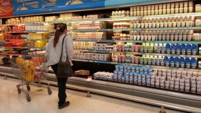 Cambiemos no sabe cómo frenar la inflación: anuncian que seguirán aumentando los alimentos