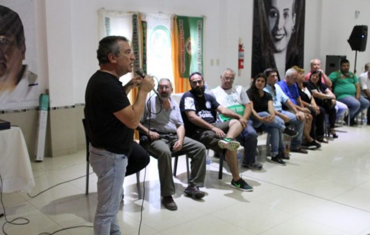 Solanas y Urribarri encabezaron un encuentro con más de 50 sindicatos de Entre Ríos