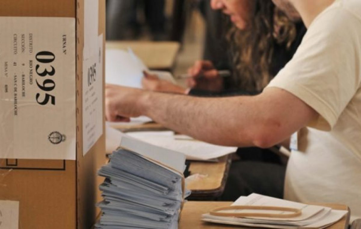 Cien municipios y comunas cordobesas van a las urnas el 14 de abril