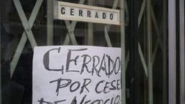 El modelo económico de las persianas bajas