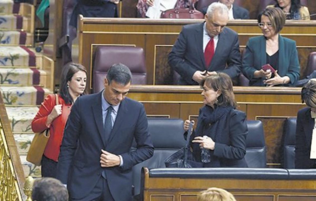 Bochan el presupuesto en el Congreso español