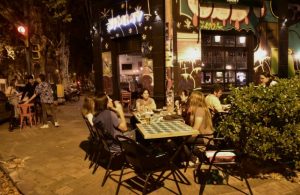 Fuerte caída de la actividad en bares, hoteles y restaurantes rosarinos