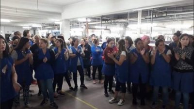 La odisea de mantener la producción: trabajadoras textiles denuncian explotación laboral
