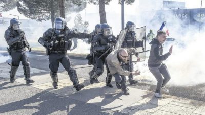 En Francia la represión ya está en marcha
