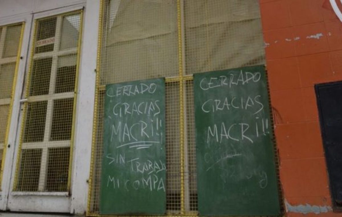 Frases como «la culpa es de Macri» se viralizan con cada cierre de un comercio en Caleta Olivia