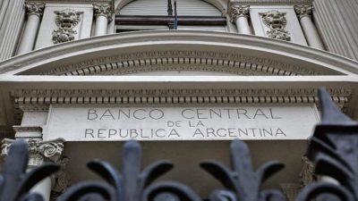 Advierten sobre las consecuencias de la reforma de la Carta Orgánica del Banco Central, que pide el FMI