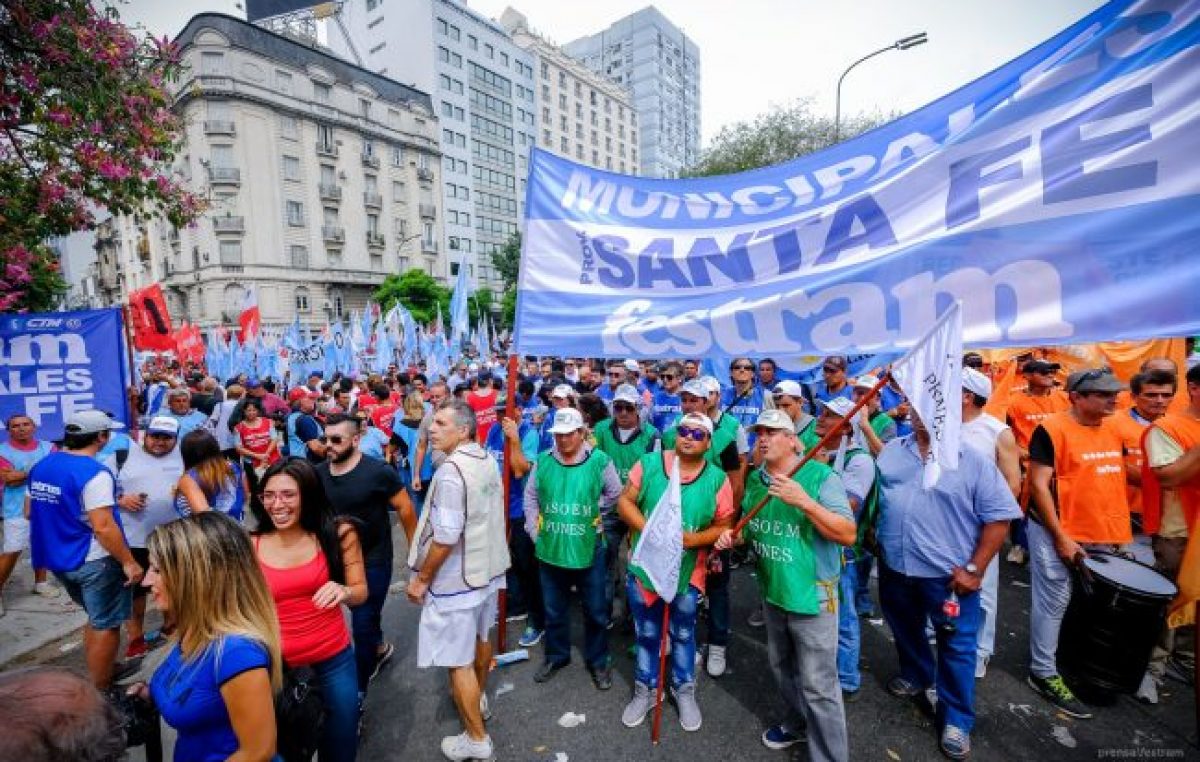 Claudio Leoni: “FESTRAM marcha a Buenos Aires por la Unidad contra el Ajuste”