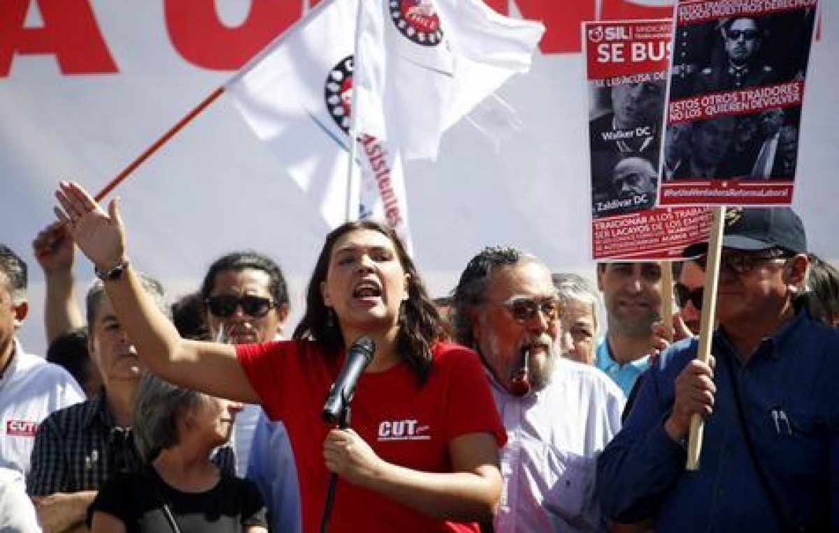 Reforma laboral de Piñera despertó iras de Central de Trabajadores