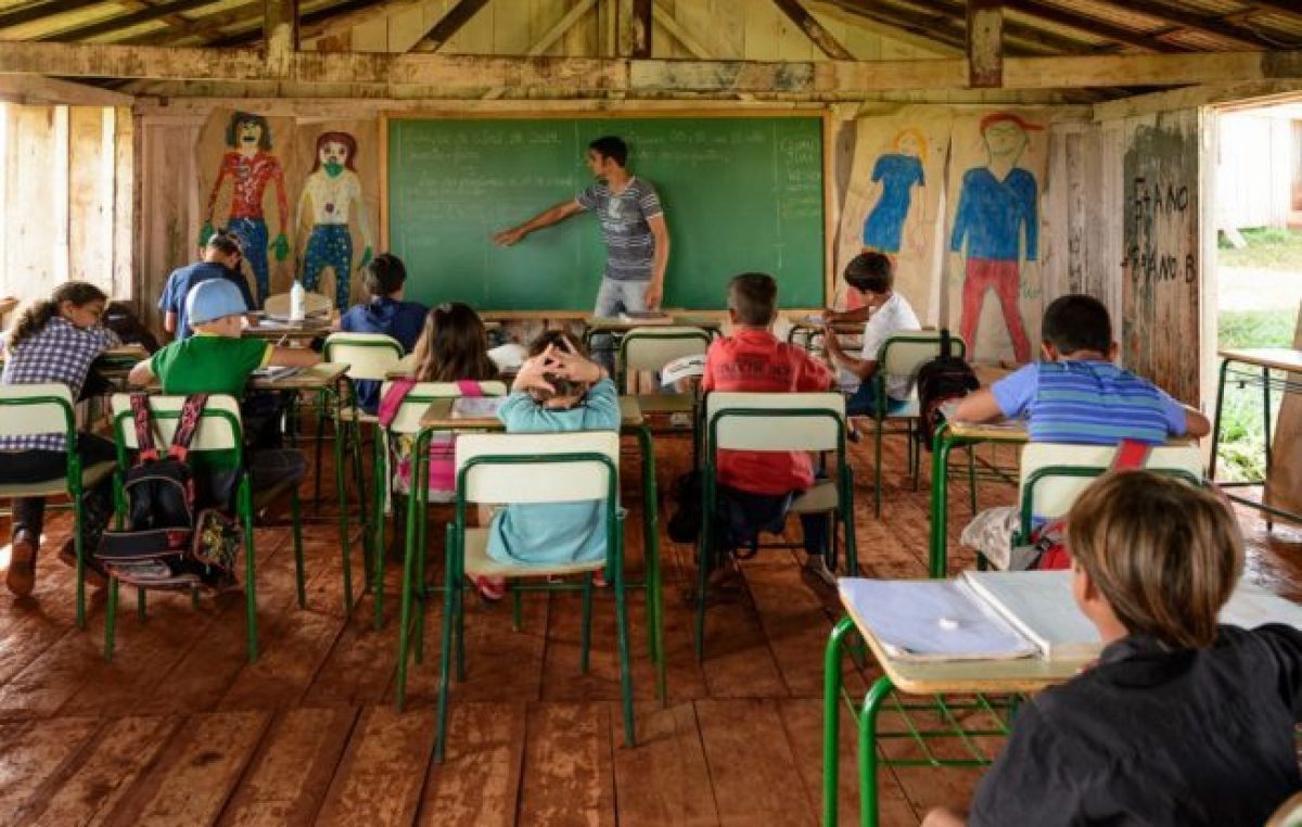 La cruzada ideológica de Bolsonaro golpea a la educación
