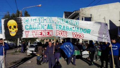FeSOEM Santa Cruz acompaña el reclamo de los trabajadores municipales de Río Turbio