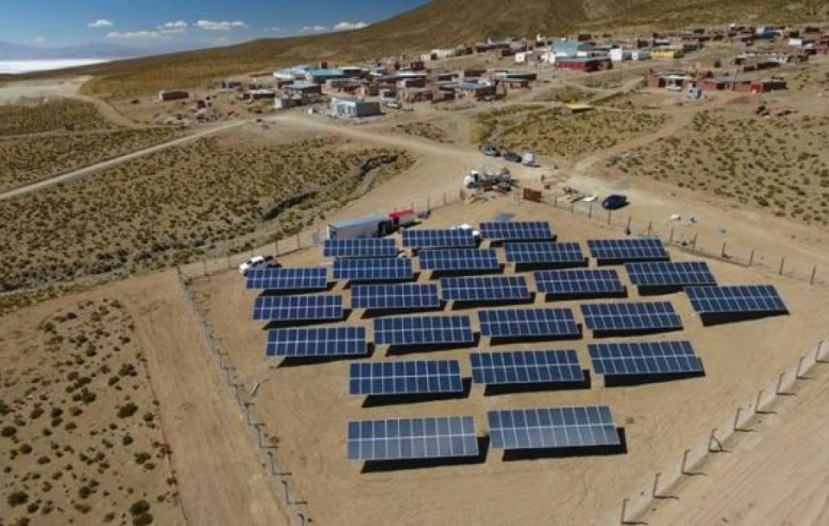 Jujuy: Localidad El Angosto será desde hoy «pueblo solar»