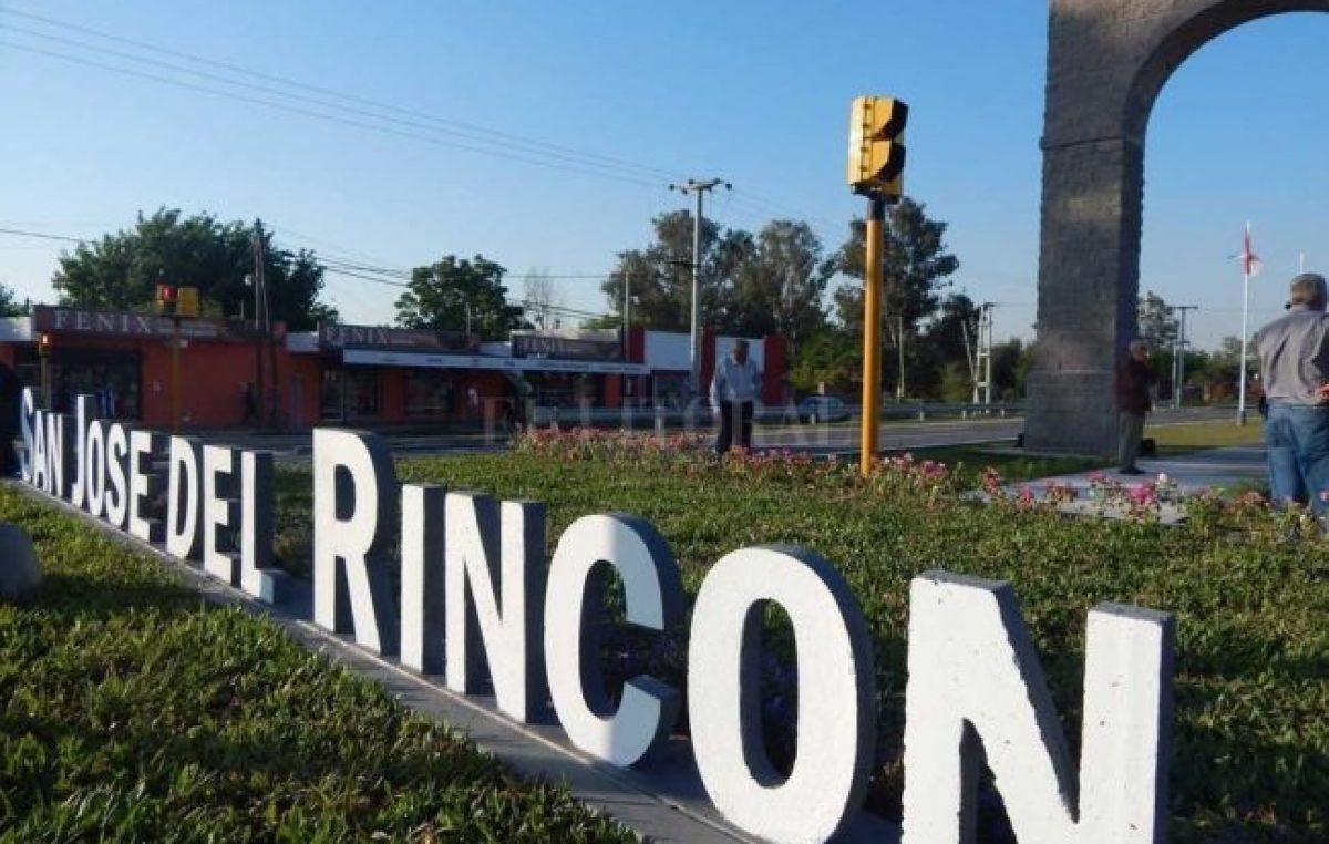 En Rincón, los empleados municipales continúan de paro este viernes