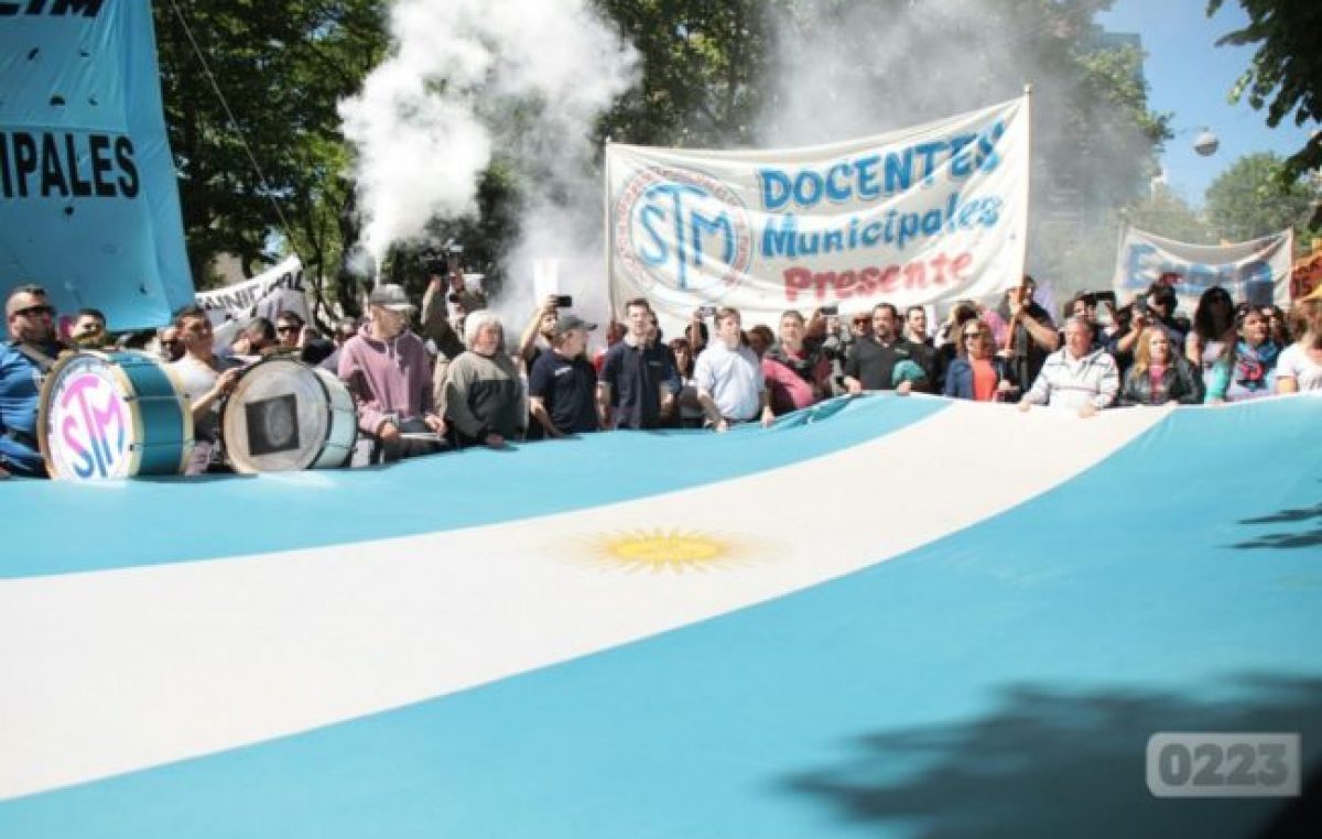Docentes municipales de Mar del Plata levantan la retención de tareas