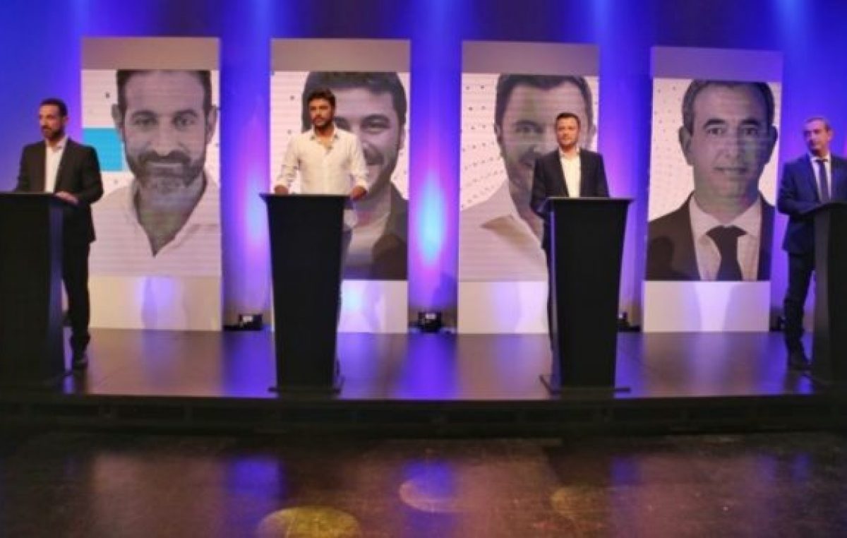 Los candidatos a intendente de Rosario se unieron en un debate con muy poca polémica
