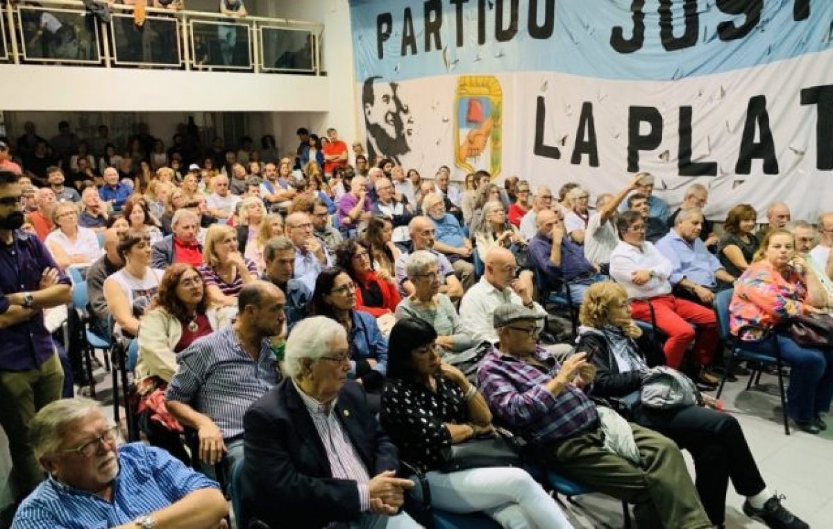 Todos a la final: habrá internas picantes en el peronismo en La Plata y en 11 municipios de Conurbano