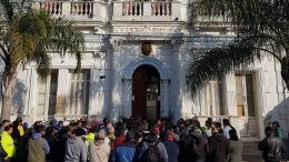 La Provincia convocó al intendente de Coronda para evaluar la crítica situación económica del municipio