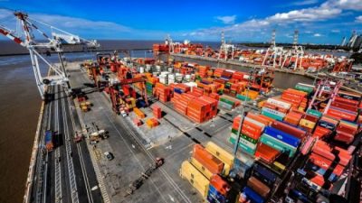 Licitación del puerto de Buenos Aires bajo sospecha