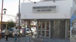 Allen debe pagar $14 millones por un juicio de sus empleados